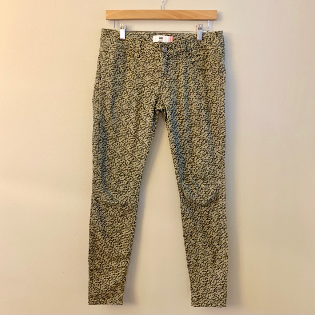 Cabi Khaki Skinny Jeans Sz 2, Fits Like A 4
